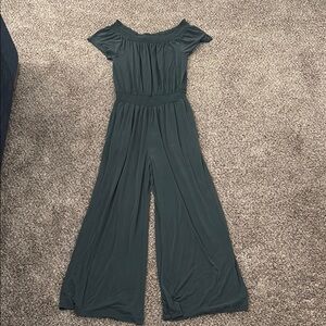 Anthropologie Casual Green Jumpsuit with Wide-Leg Design and Pockets